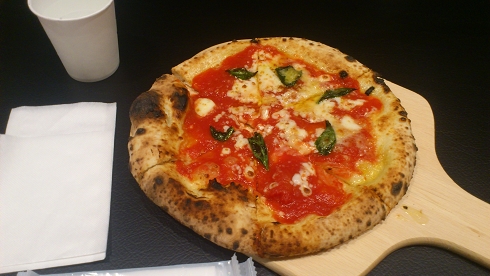 PizzaNapoletanoCafe_Margherita.jpg