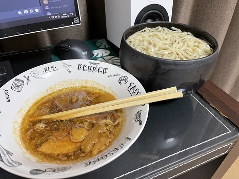 jirou_senju_mochikaeri_curry.jpg